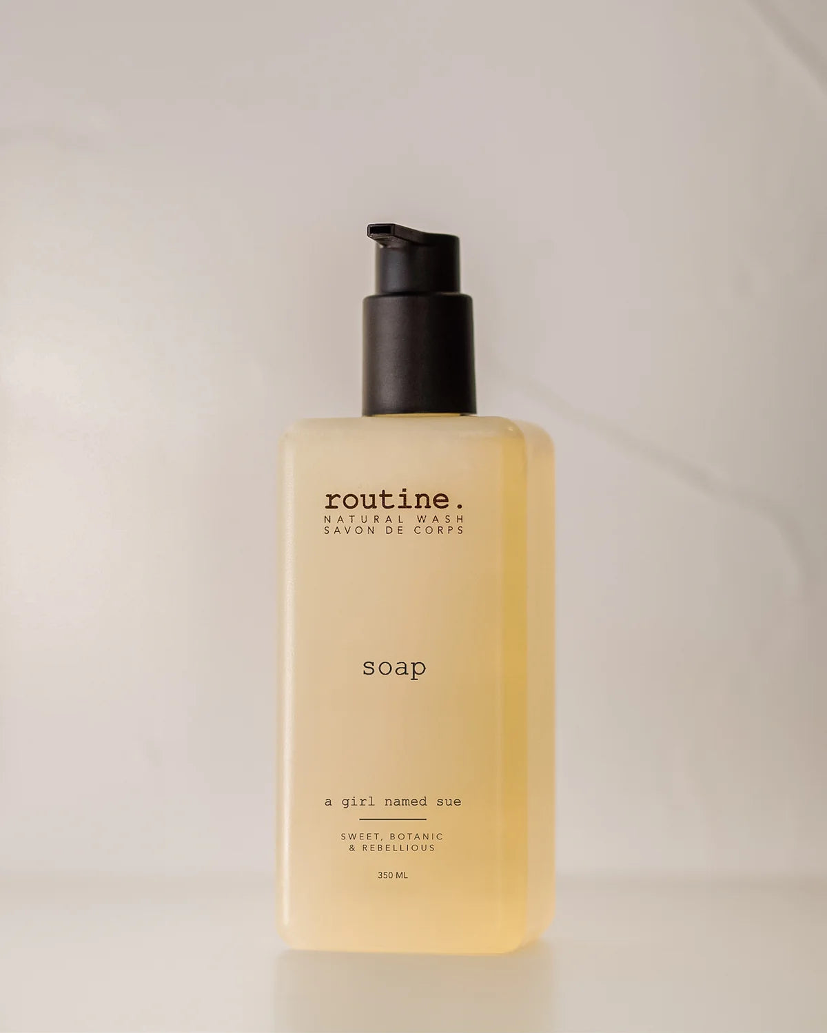 A GIRL NAMED SUE NATURAL HAND & BODY WASH