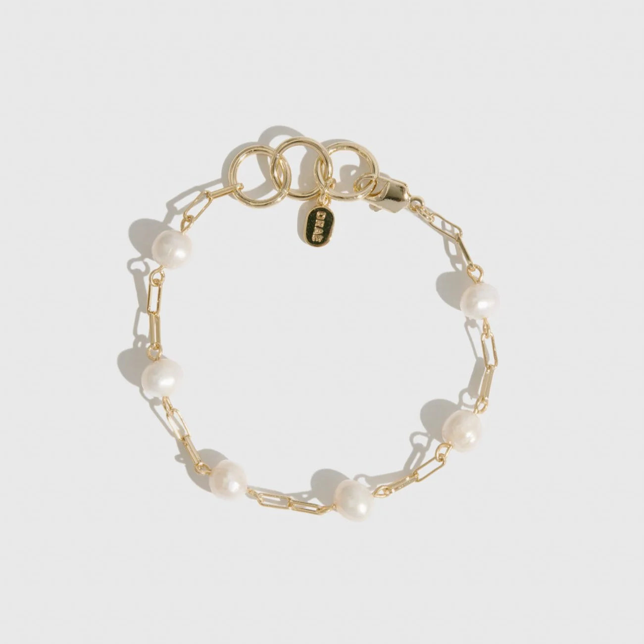 PAPERCLIPS & PEARLS BRACELET gold