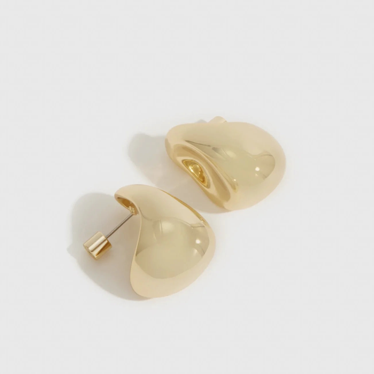 LA PIERRE EARRINGS